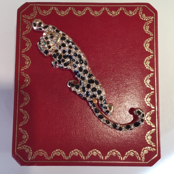 Affordable Fashion Finds Jewelry - Fashionable Leopard gold tone brooch with rhinestones